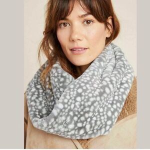 Anthropologie Ingrid Leopard Infinity Scarf